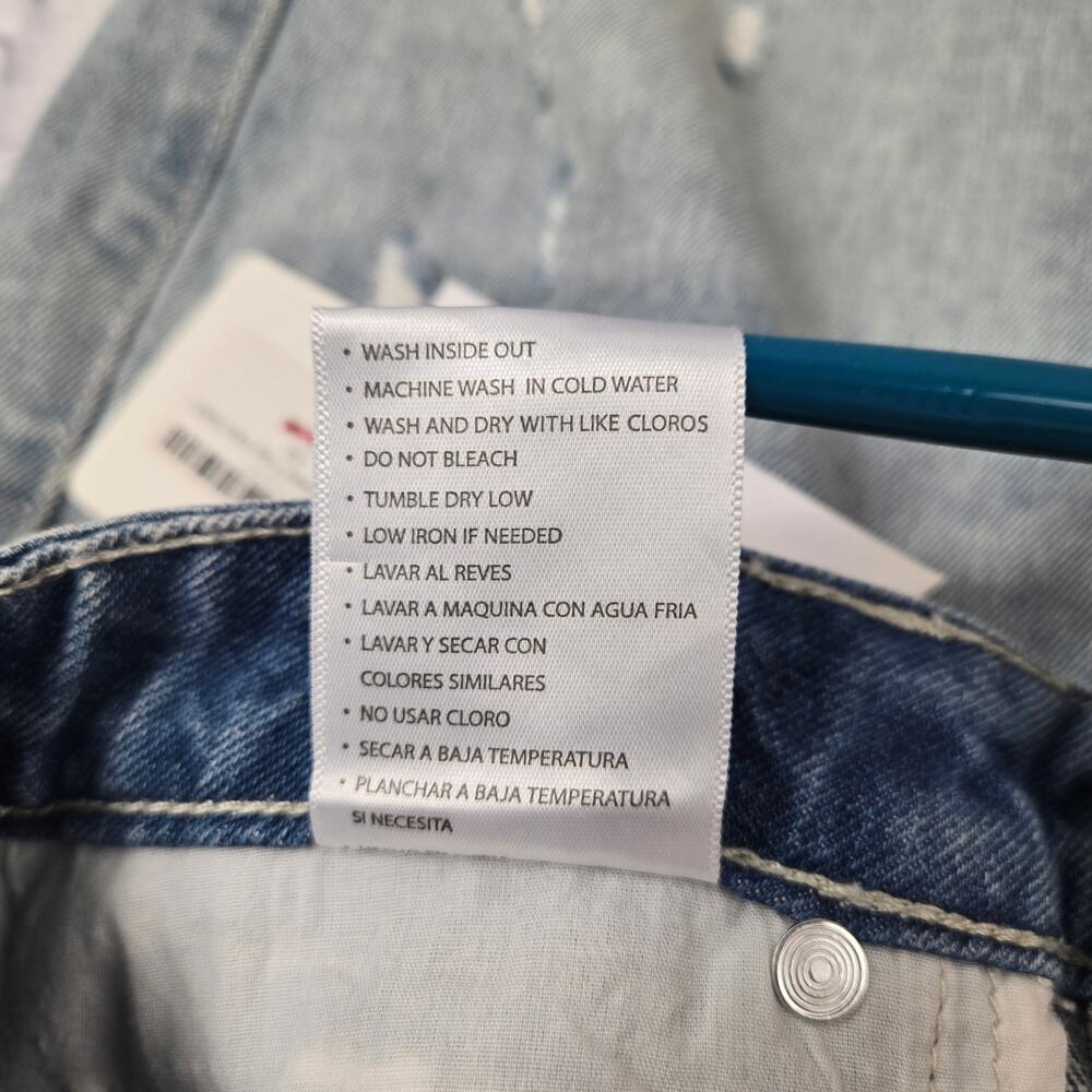 NWT KanCan Bella Denim Skirt Ripped Distressed Fray Hem Light Wash size XS - Picture 12 of 13